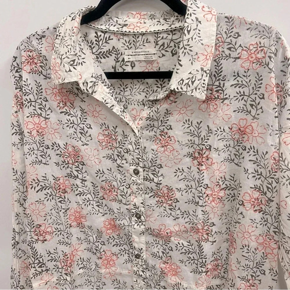 Anthropologie Enchanted Oversized Cotton Cream Floral Button Up Shirt size M/L - Picture 11 of 11